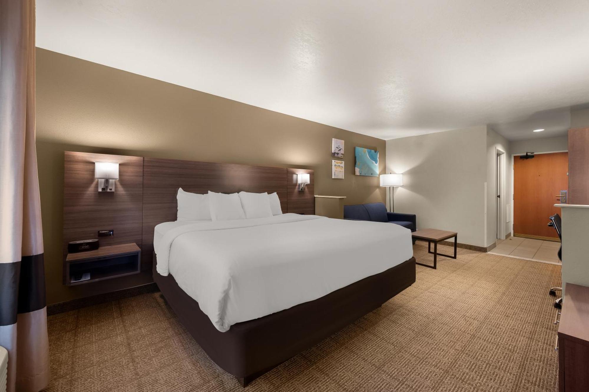 Comfort Inn & Suites Fenton Экстерьер фото